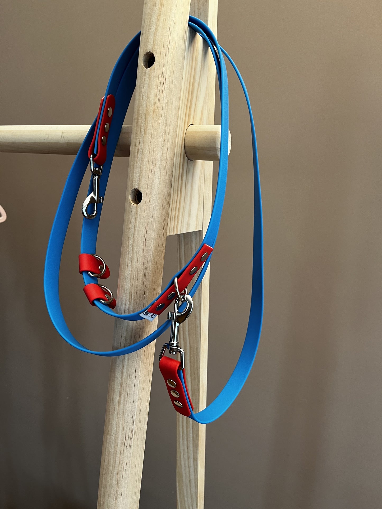 Handsfree Waterproof Leash - "Deep Sea" Silver Small Hook