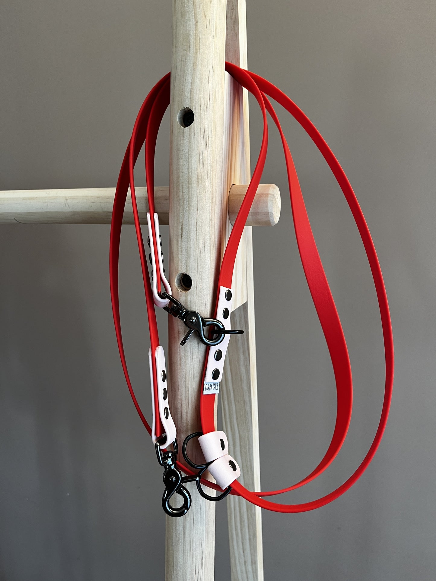Handsfree Waterproof Leash - "Red Bandana" Pink Dark Grey Small Hook