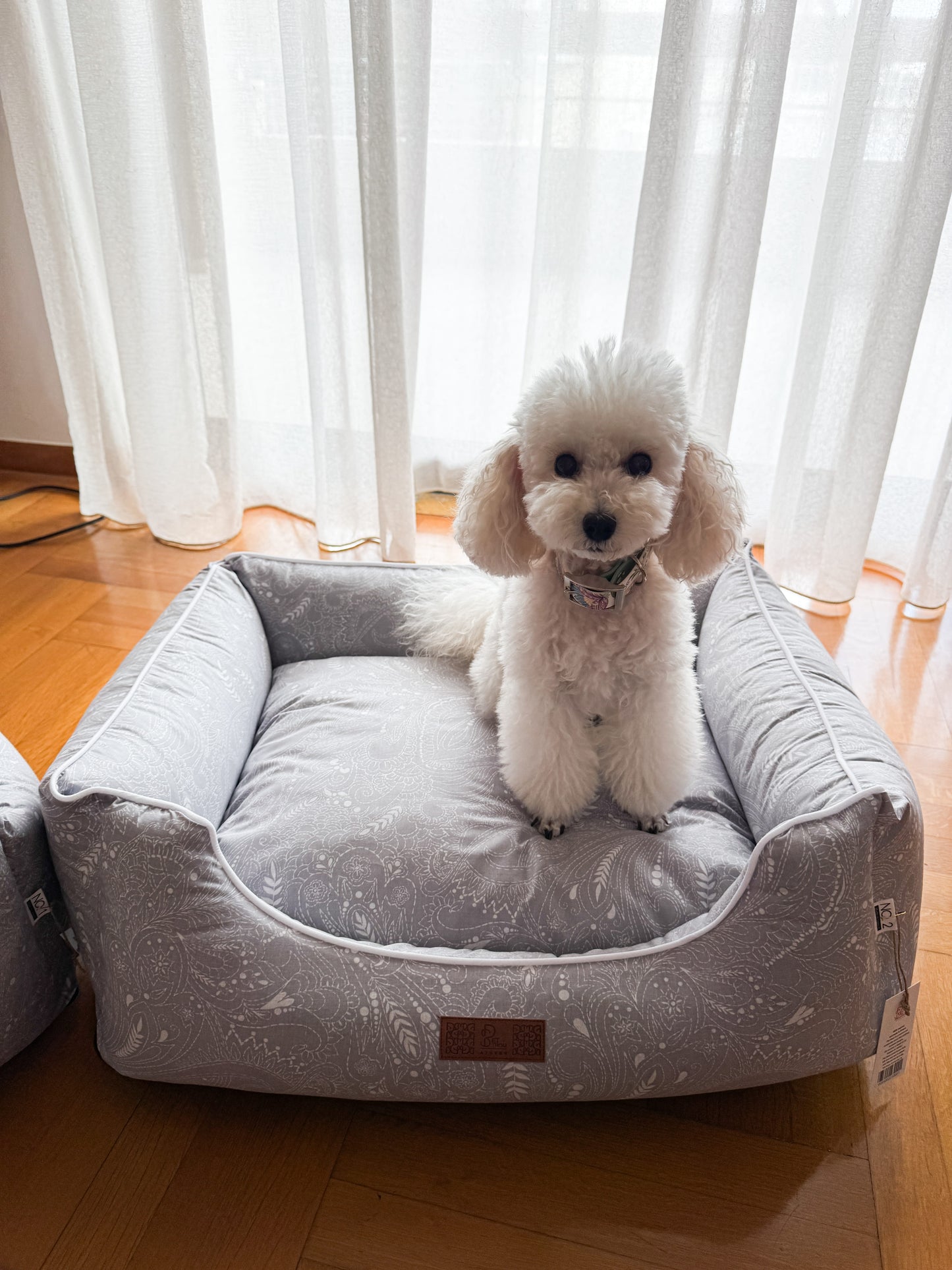 Dog Bed - Cozy "Paisley-Light Grey"