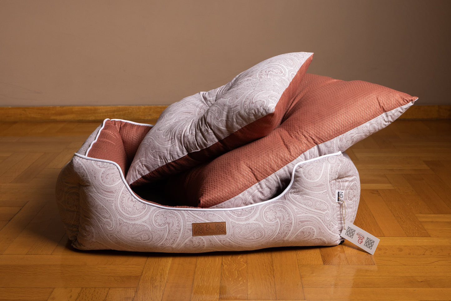 Dog Bed - Cozy "Paisley"