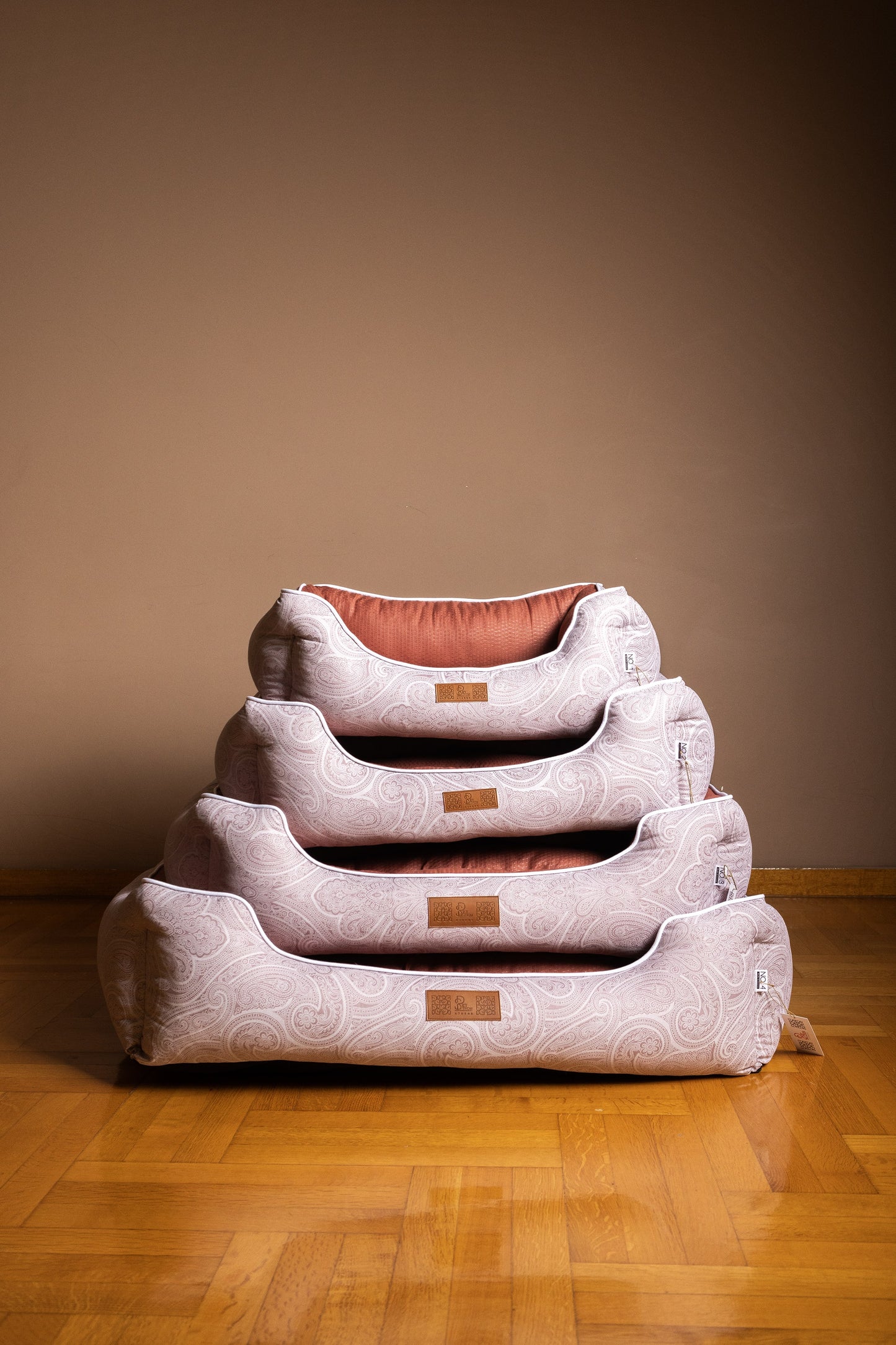 Dog Bed - Cozy "Paisley"