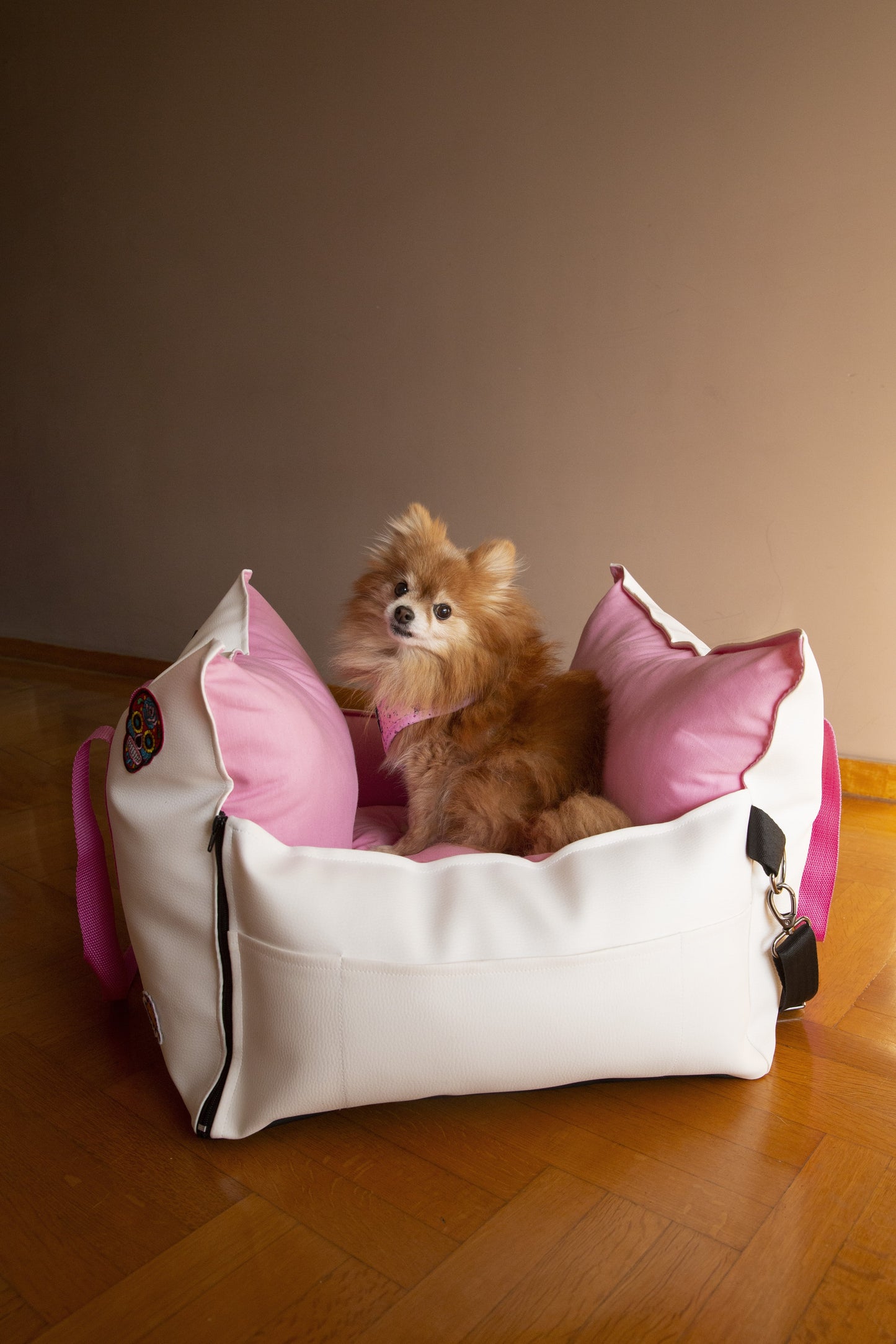 LUXURY DOG CAR SEAT / TRAVEL BAG - "COTTON CANDY"