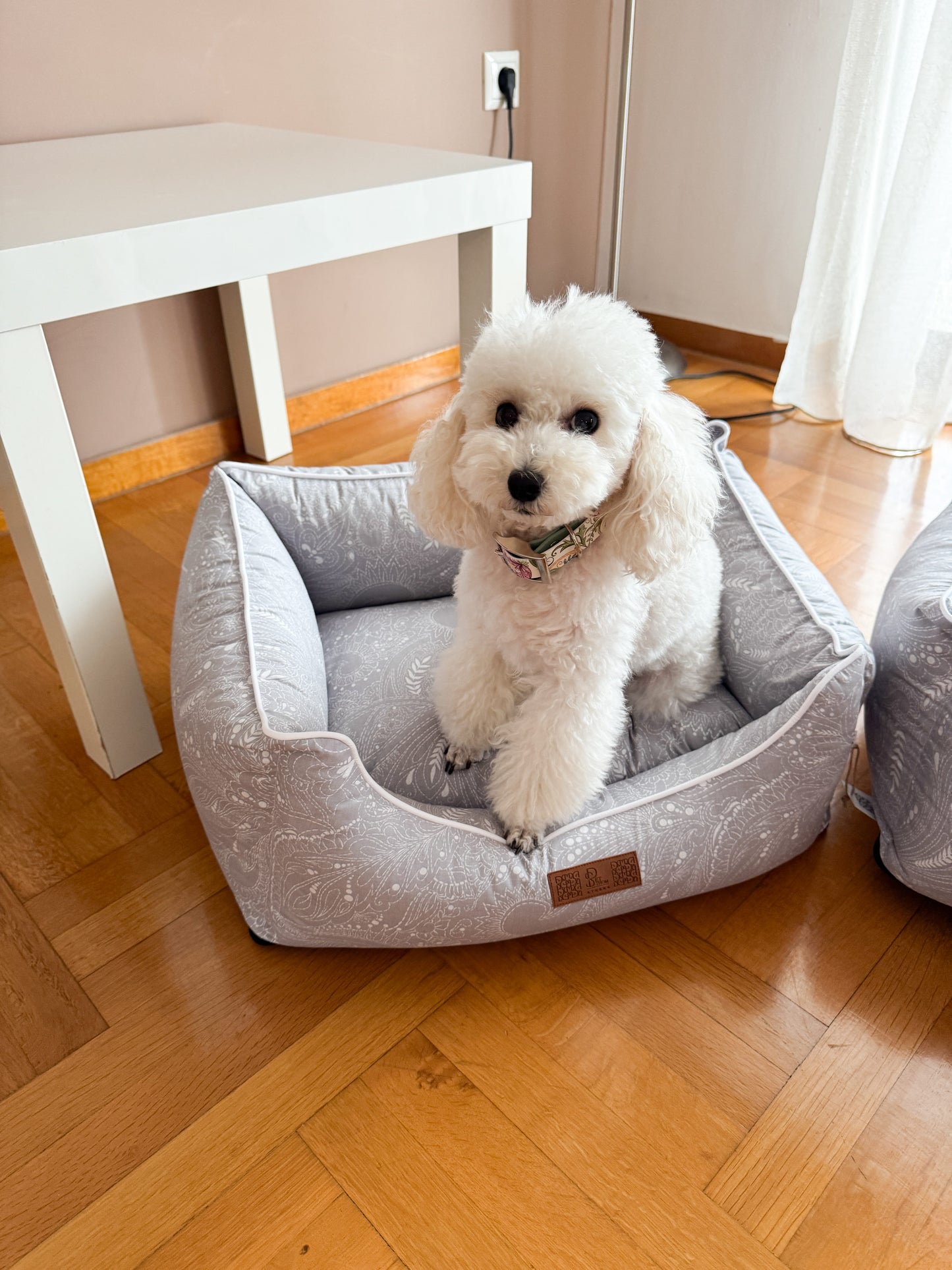 Dog Bed - Cozy "Paisley-Light Grey"